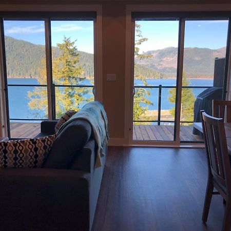 Botany Bay By Eagle Reach Properties Port Renfrew Eksteriør billede